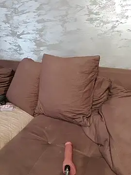 CannabisQueenn online show from 02-25-26, 07:51