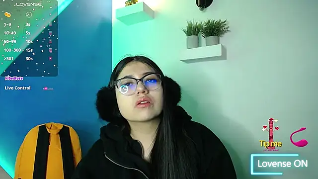 Snapshot of sweety_ashly chatting on 02-14-25, 11:21 sweety ashly online show from 02-14-25, 11:21