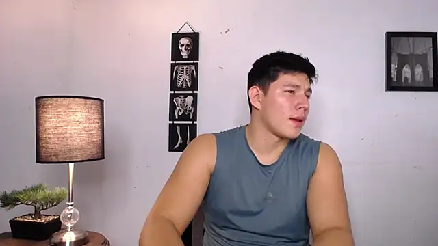 Snapshot of JamesCr_ chatting on 11-20-25, 02:12 JamesCr online show from 11-20-25, 02:12