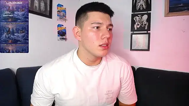 JamesCr  online show from 12-22-25, 12:07