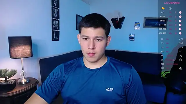 JamesCr  online show from 03-28-26, 10:42