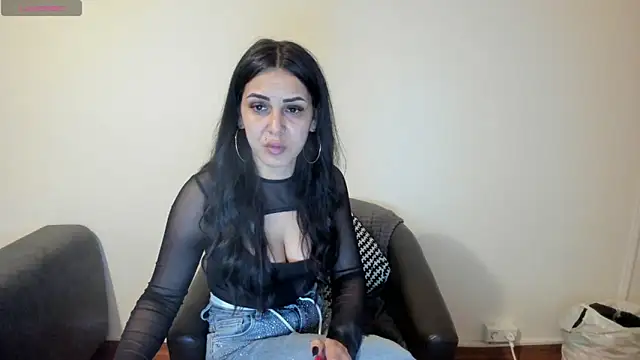 NicoleKatee online show from 02-05-26, 01:49