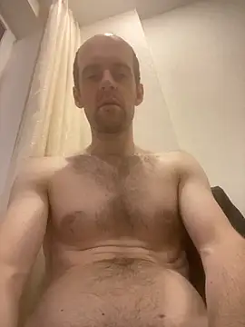 LynnAhNight online show from 09-26-25, 03:10