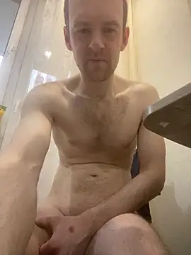 LynnAhNight online show from 02-23-26, 05:27