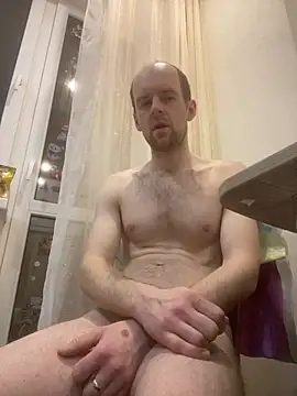 LynnAhNight online show from 02-26-26, 03:16