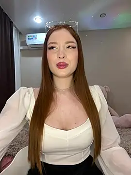 Snapshot of JessRoal chatting on 02-28-25, 01:03 JessRoal online show from 02-28-25, 01:03