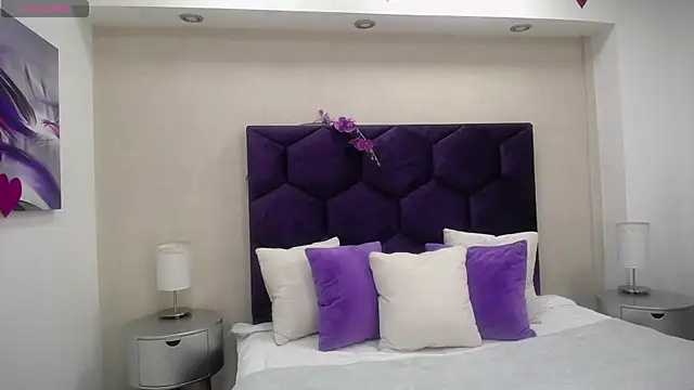 GochitaWild online show from 02-19-25, 08:10