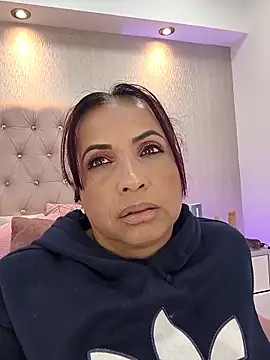 GochitaWild online show from 04-06-26, 08:32