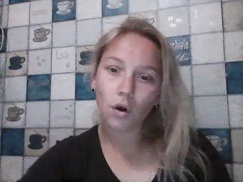 Anna wey online show from 09-22-25, 06:32