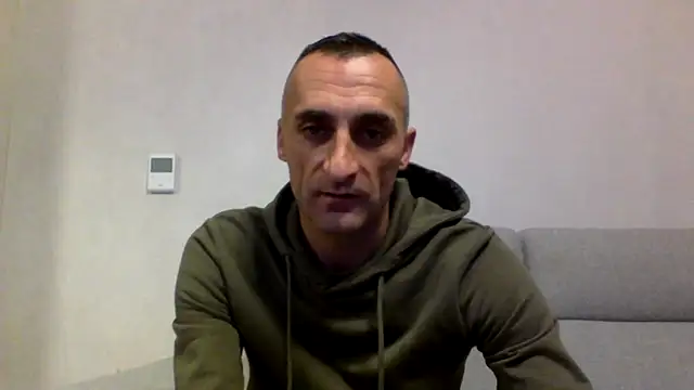 ANGELSANTAMARIA- online show from 10-12-25, 03:27