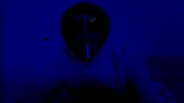 ANGELSANTAMARIA- online show from 11-12-25, 04:51