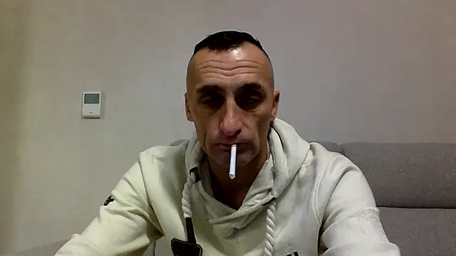 ANGELSANTAMARIA- online show from 11-29-25, 07:00