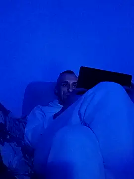 ANGELSANTAMARIA- online show from 12-03-25, 04:20