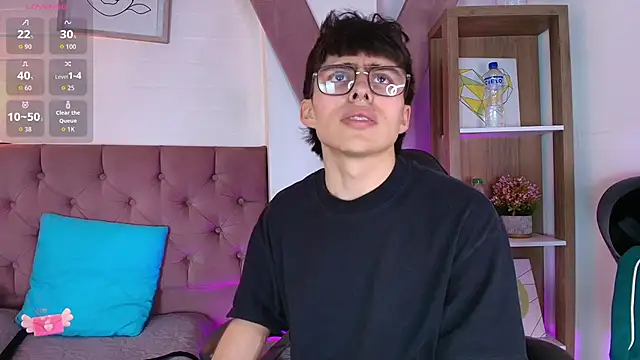 PepperTwink online show from 11-22-25, 05:01