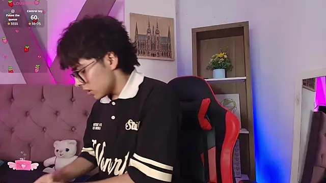 PepperTwink online show from 04-18-26, 04:11