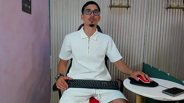 Becker2  online show from 01-17-26, 03:50