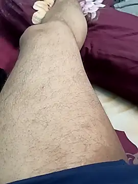 Snapshot of deshiboyz chatting on 02-18-25, 11:41 deshiboyz online show from 02-18-25, 11:41