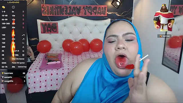 Snapshot of Aaliyah11 chatting on 02-14-25, 06:34 Aaliyah11 online show from 02-14-25, 06:34