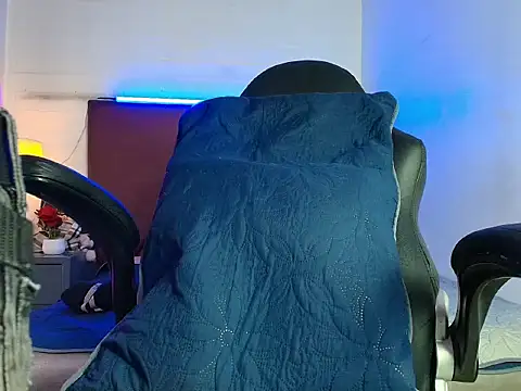 Snapshot of Nikkenyx chatting on 02-07-26, 03:43 Nikkenyx online show from 02-07-26, 03:43