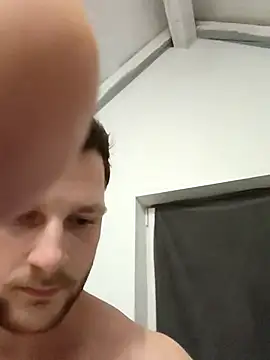 Cosmin224451 online show from 11-25-25, 09:37