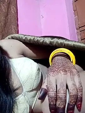 Snapshot of Miss_triha chatting on 02-02-25, 05:26 Miss triha online show from 02-02-25, 05:26