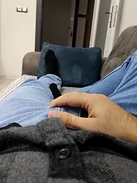 legolasleo online show from 11-04-25, 03:16