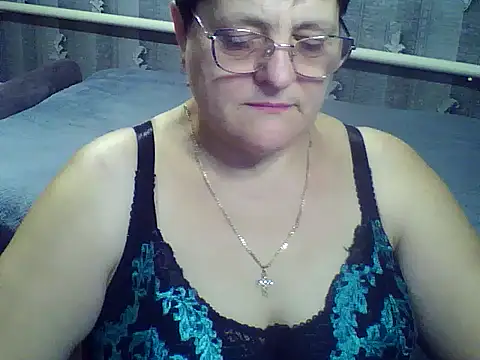 ElzaJewel online show from 12-19-25, 08:16