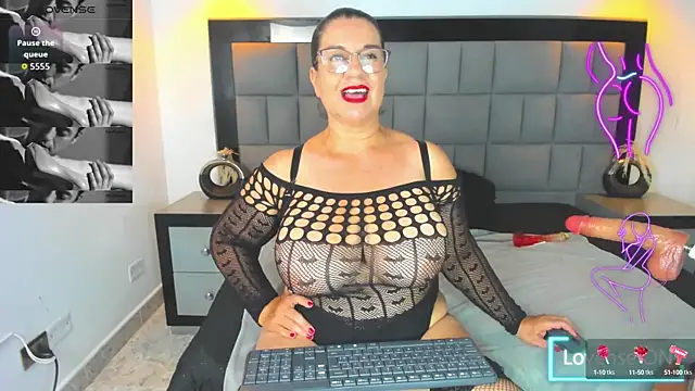 Your Lady Milf online show from 09-23-25, 08:45