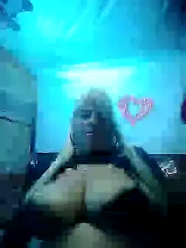 BonniAdams online show from 02-05-25, 06:13