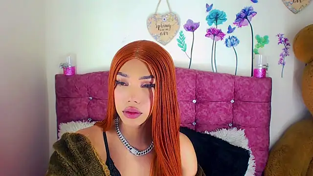 Snapshot of Khloe_Leal chatting on 03-16-25, 11:38 Khloe Leal online show from 03-16-25, 11:38