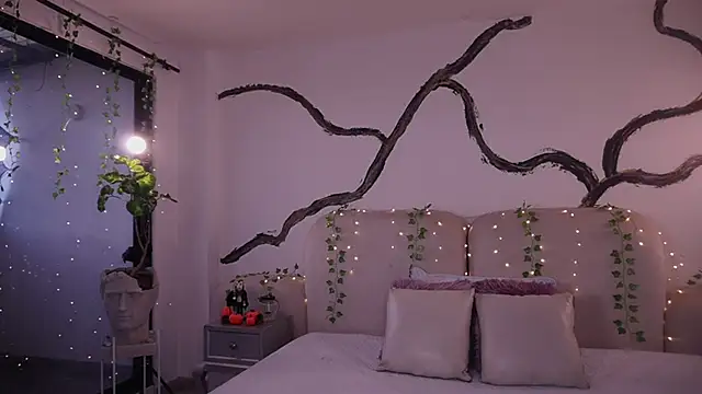 soidai miiu online show from 10-23-25, 10:19