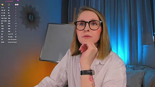 Agatha Mott online show from 03-21-25, 10:50