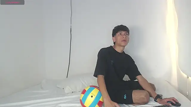 Snapshot of the_murderer chatting on 03-07-25, 07:52 the murderer online show from 03-07-25, 07:52