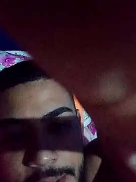 Elgroney23 online show from 12-04-25, 01:15