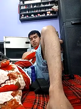 Snapshot of Mario4788 chatting on 09-17-25, 05:31 Mario4788 online show from 09-17-25, 05:31