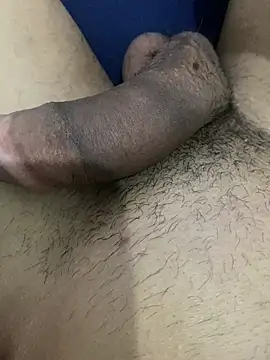 Snapshot of danielpg25 chatting on 02-16-25, 02:43 danielpg25 online show from 02-16-25, 02:43