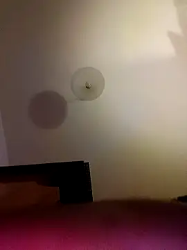 ginger 1 1 online show from 12-23-25, 12:41