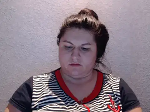 KiraSwee online show from 03-06-25, 05:54