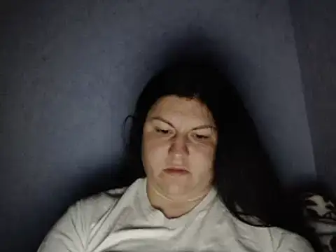 KiraSwee online show from 09-29-25, 08:35