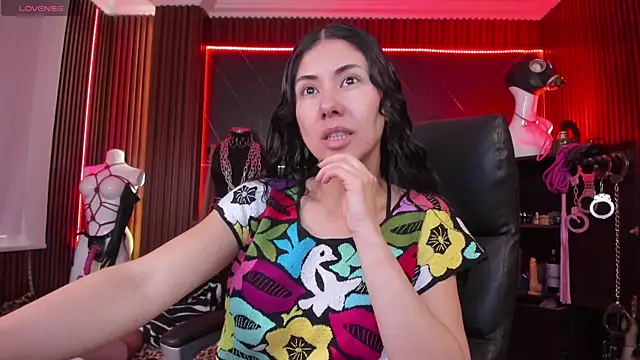 XiaQueen online show from 12-04-25, 09:01