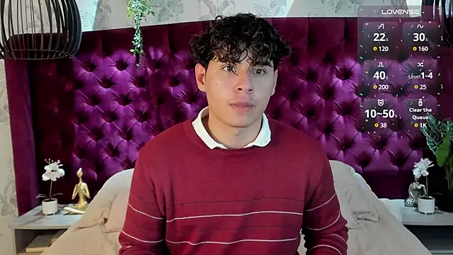 Gabriell ramirez online show from 03-04-25, 03:44