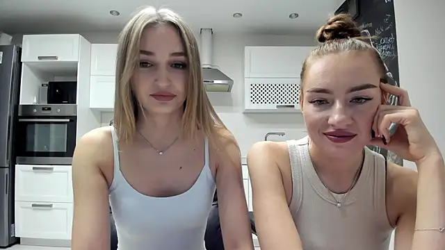 lisenok online show from 10-15-25, 08:53