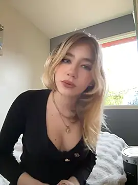 Snapshot of angeleyezlolita chatting on 02-09-25, 04:07 angeleyezlolita online show from 02-09-25, 04:07