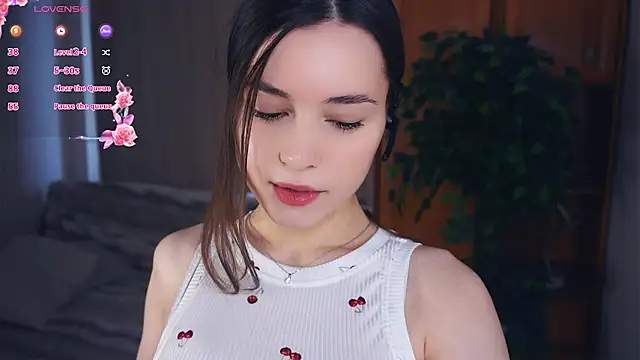 EleneBrach online show from 10-21-25, 06:14