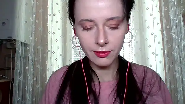 LuminousLady online show from 09-09-25, 07:30