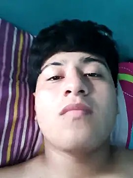 Snapshot of theghoss chatting on 09-17-25, 07:15 theghoss online show from 09-17-25, 07:15