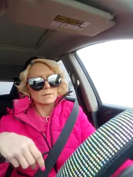 Snapshot of beautifulme23 chatting on 02-13-25, 03:46 beautifulme23 online show from 02-13-25, 03:46