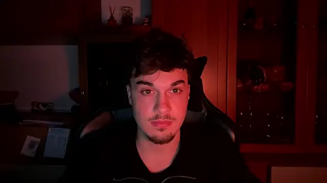 NaplesGuy04 online show from 02-27-25, 11:15