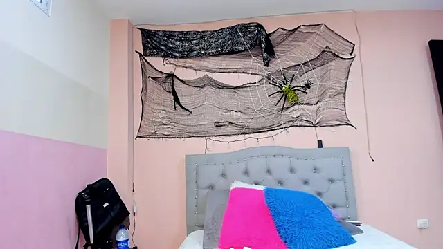 littletammy4u  online show from 10-28-25, 12:30