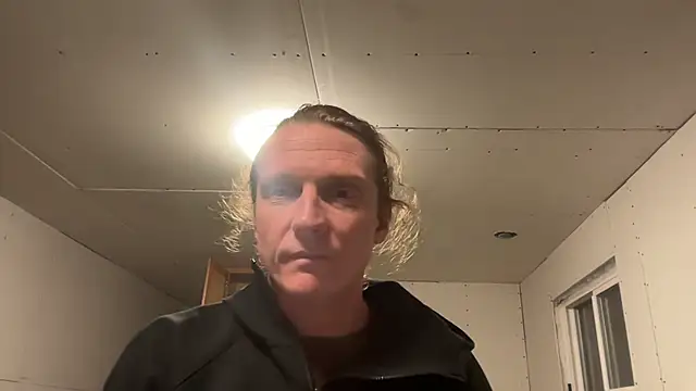 Snapshot of redone8in chatting on 02-03-25, 04:04 redone8in online show from 02-03-25, 04:04